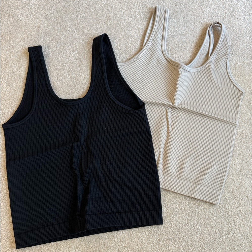 Target Tanks - NWOT